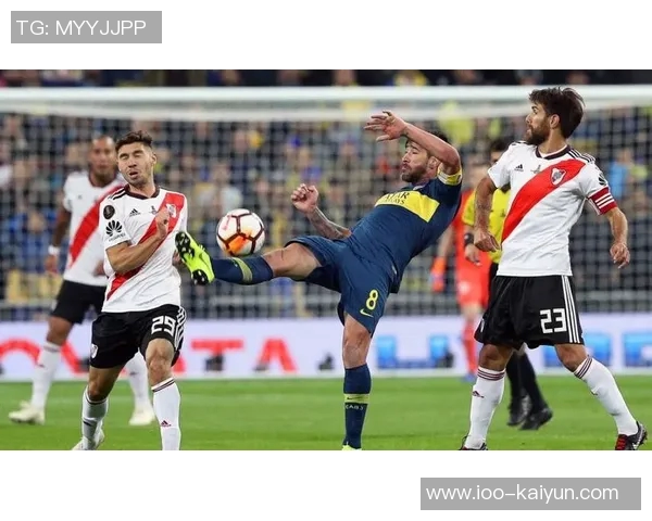 厄瓜多尔基多体育大学在解放者杯中连胜巴甲球队距离决赛仅一步之遥