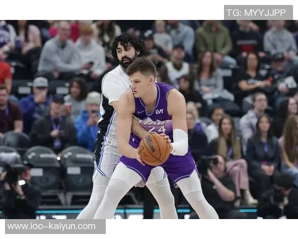 东里三分失准却逆转胜利夯夯维亚表现惊艳湖人三笔引援成就巨大成功 东里三分失准却逆转胜利夯夯维亚表现惊艳湖人三笔引援成就巨大成功