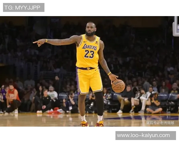 詹姆斯明年或降薪签短约争冠退役传闻不攻自破