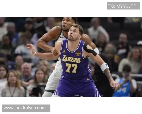 卢卡场均40分11篮板9助攻三分命中率仅30仍展现超强输出能力